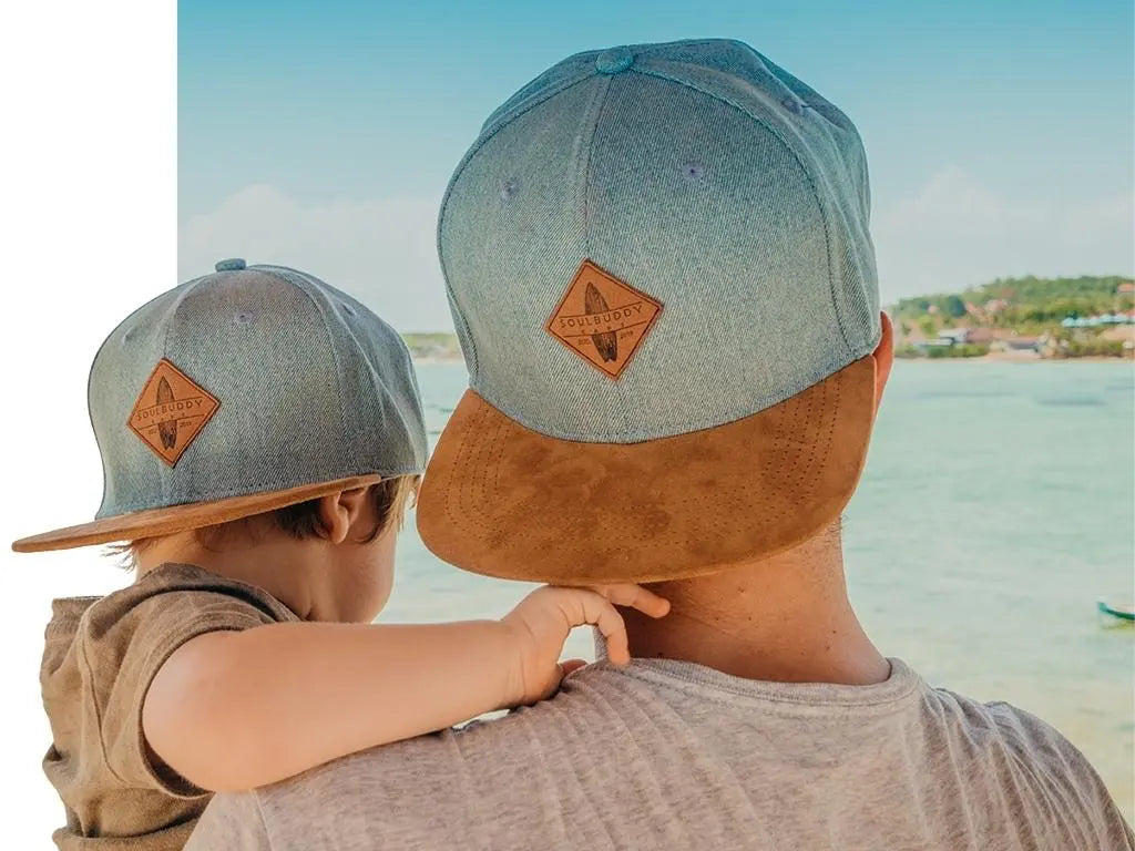 Vater und Sohn im Partnerlook mit Soulbuddy Caps – Startseiten-Kachel
