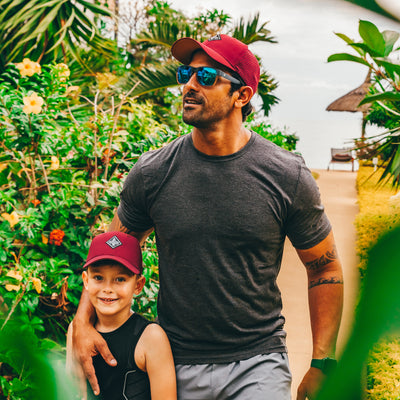 Soulbuddy Familien Partnerlook Sports Caps 3er-Set in Bordeaux Red – im Partnerlook getragen