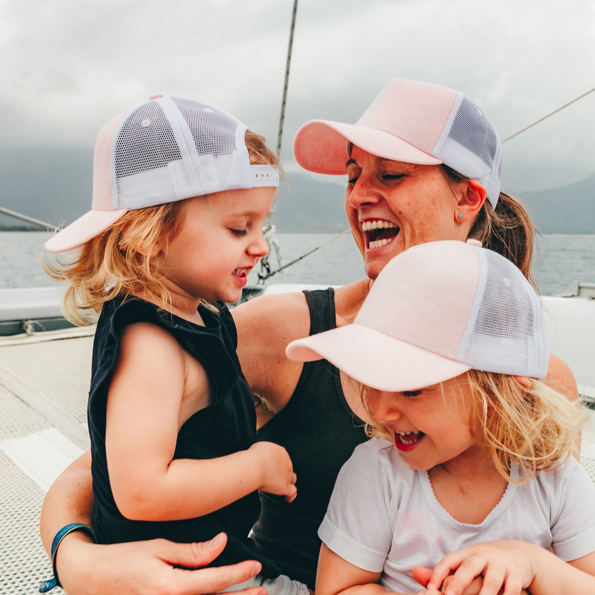 FAMILY Trucker Caps 3er-Set